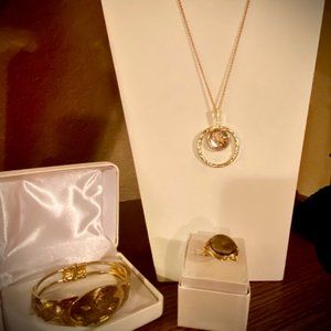 Blended Gold tone Necklace, Bracelet, Handcrafted Ring and Dangle Earrings Set